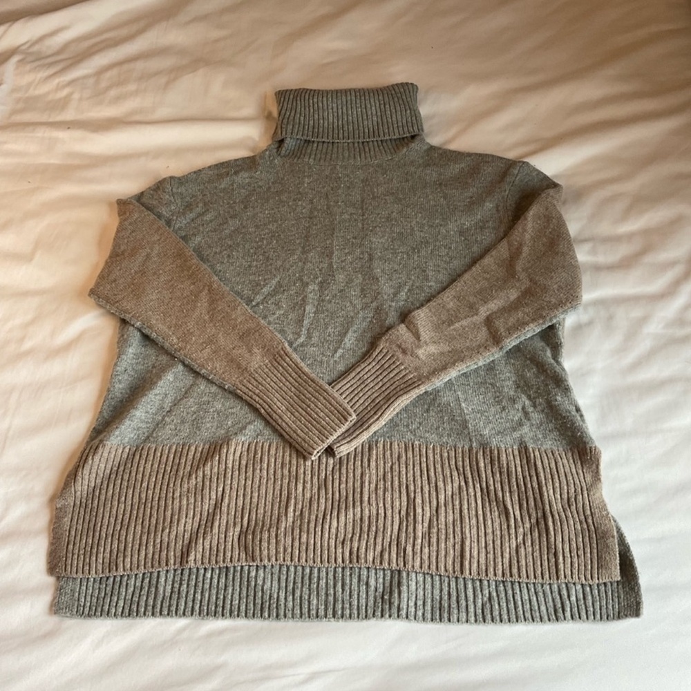 Summer salt Cashmere & Wool Blend Turtleneck Sweater Size M - Picture 2 of 5